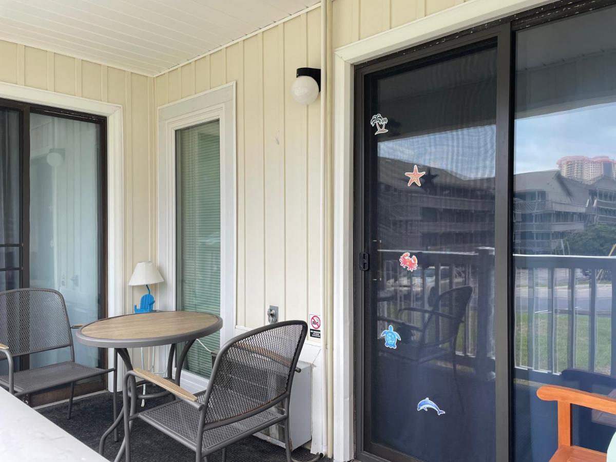 Perfect Location At The Beach! 1St Floor Unit ! Миртл-Бич Экстерьер фото